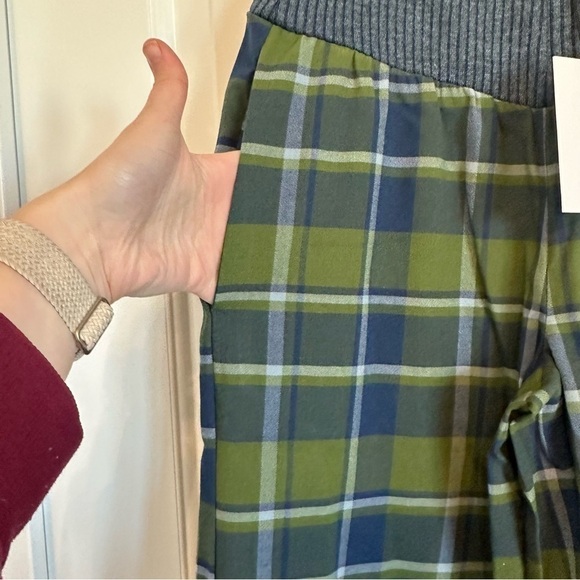 NWT WeWoreWhat low rise pant stretch waist plaid green blue extra long pockets - Picture 3 of 9
